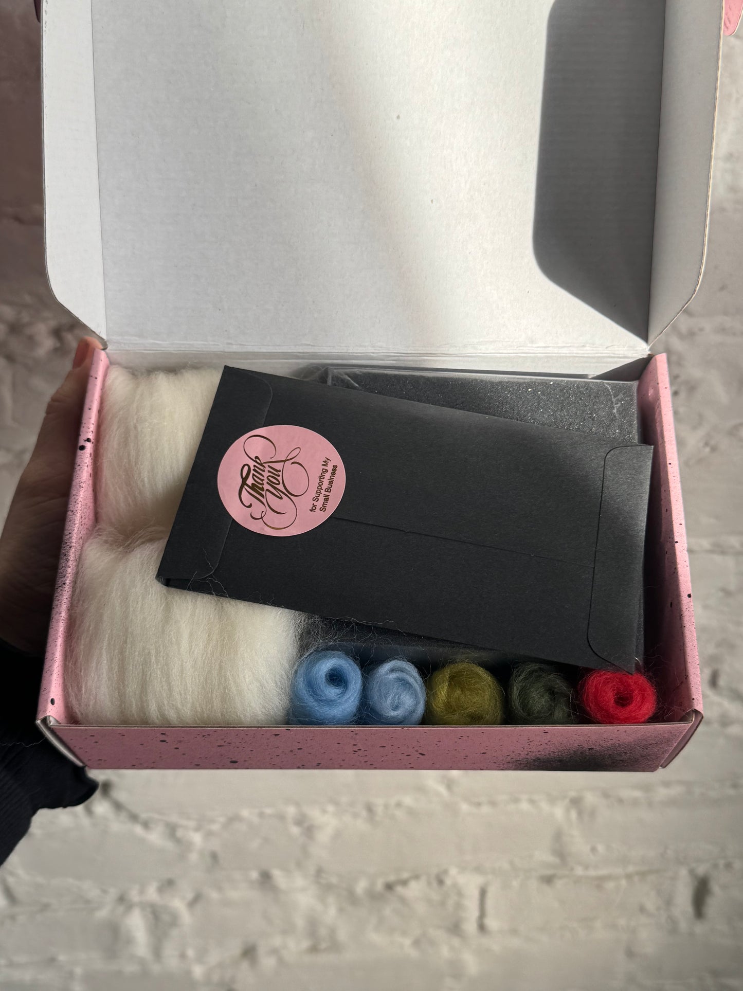 Eyeball Needle Felting Kit