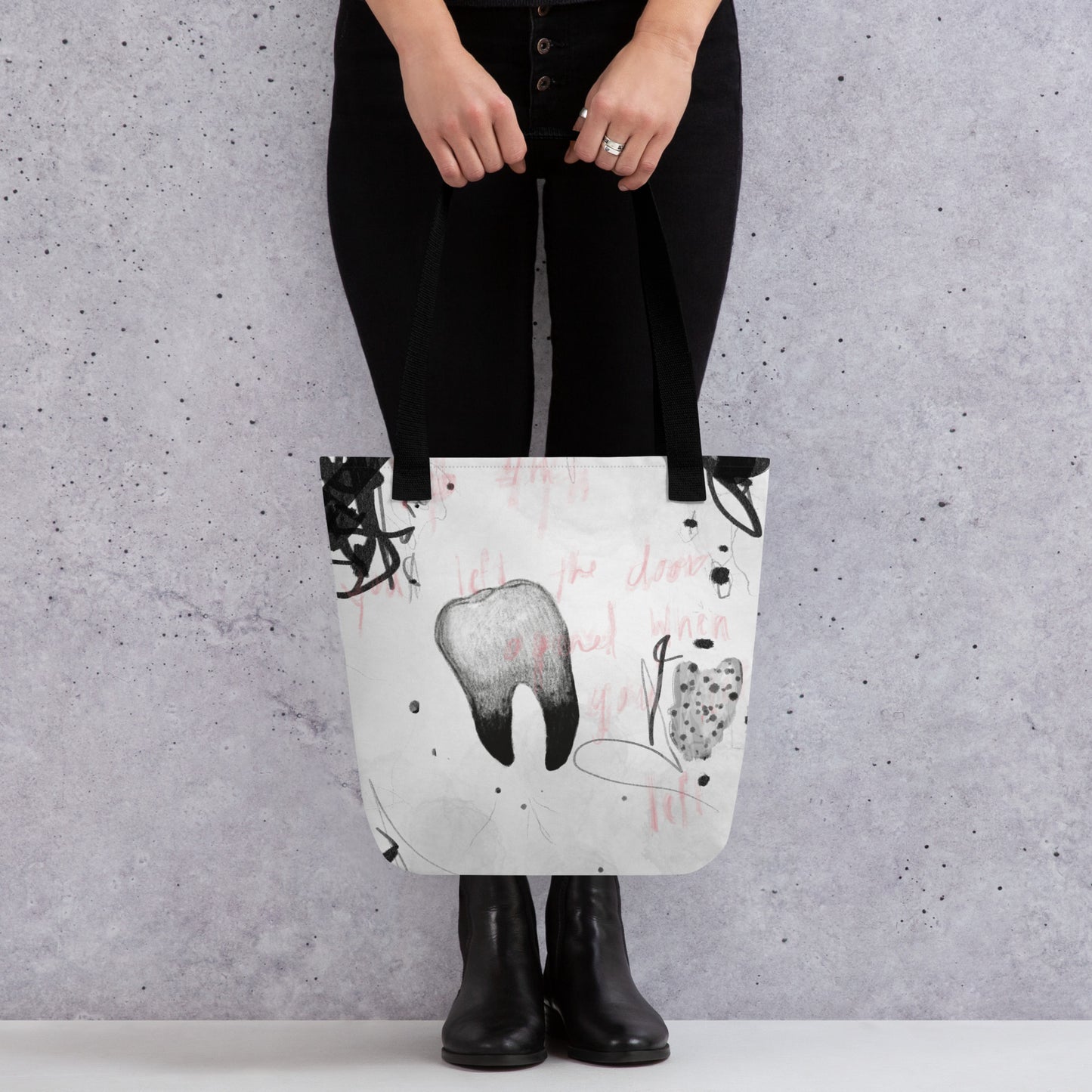 Toothache Tote bag